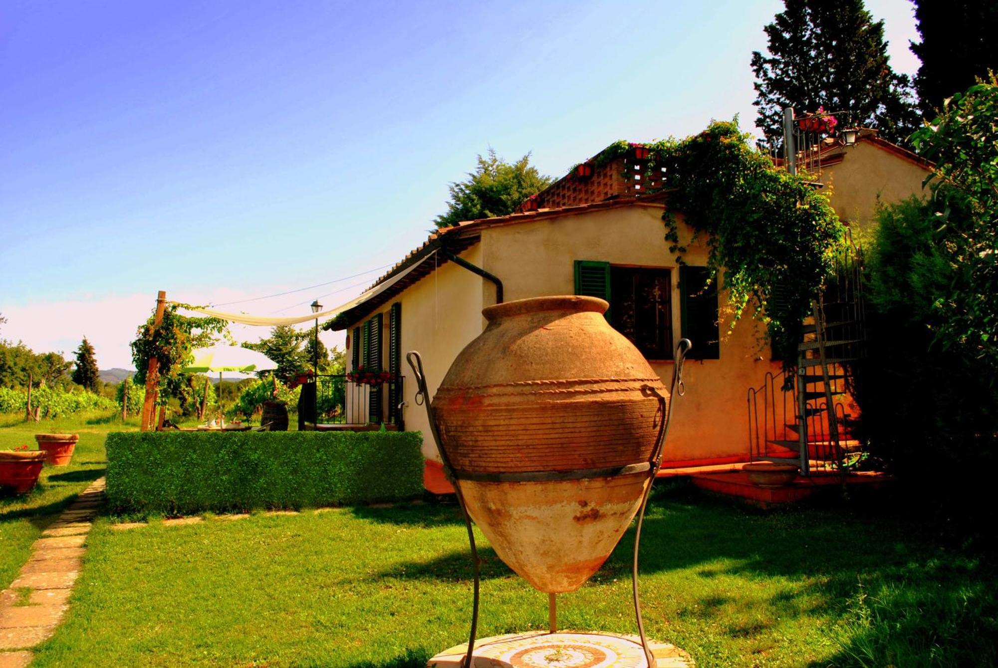 Agriturismo La Nicchia Кастелнуово Берарденга Екстериор снимка