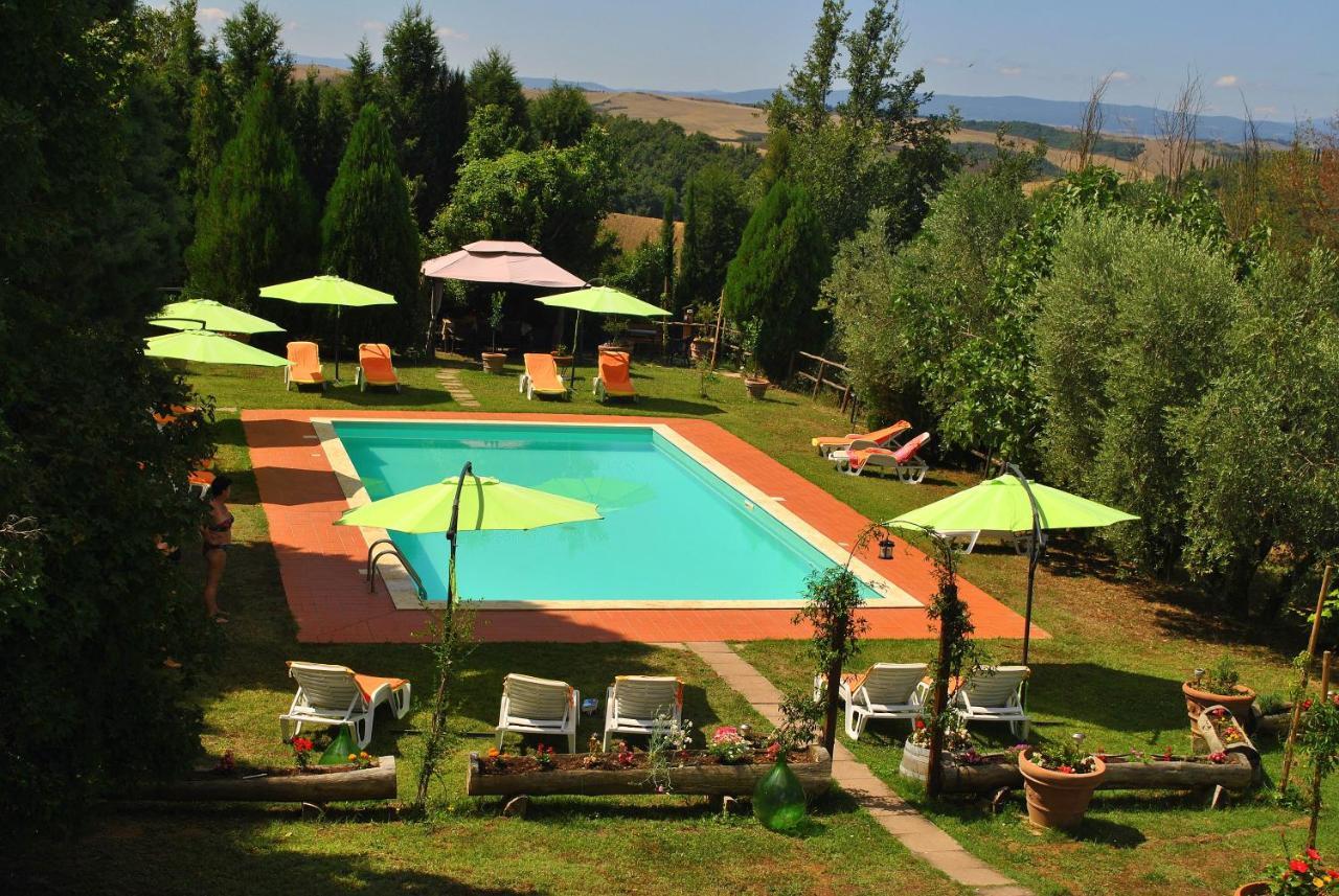 Agriturismo La Nicchia Кастелнуово Берарденга Екстериор снимка