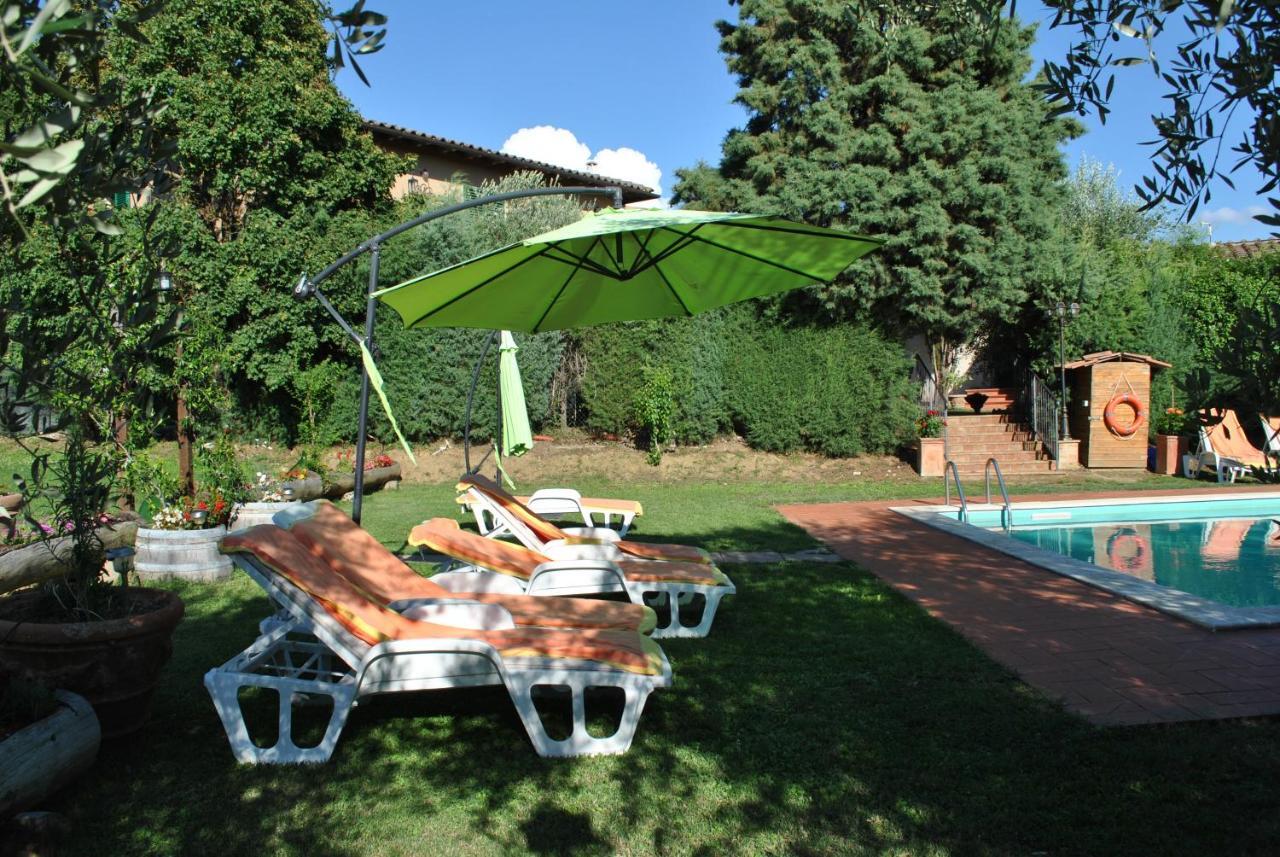 Agriturismo La Nicchia Кастелнуово Берарденга Екстериор снимка