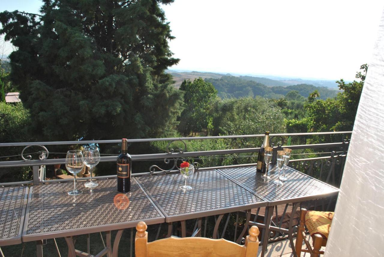 Agriturismo La Nicchia Кастелнуово Берарденга Екстериор снимка