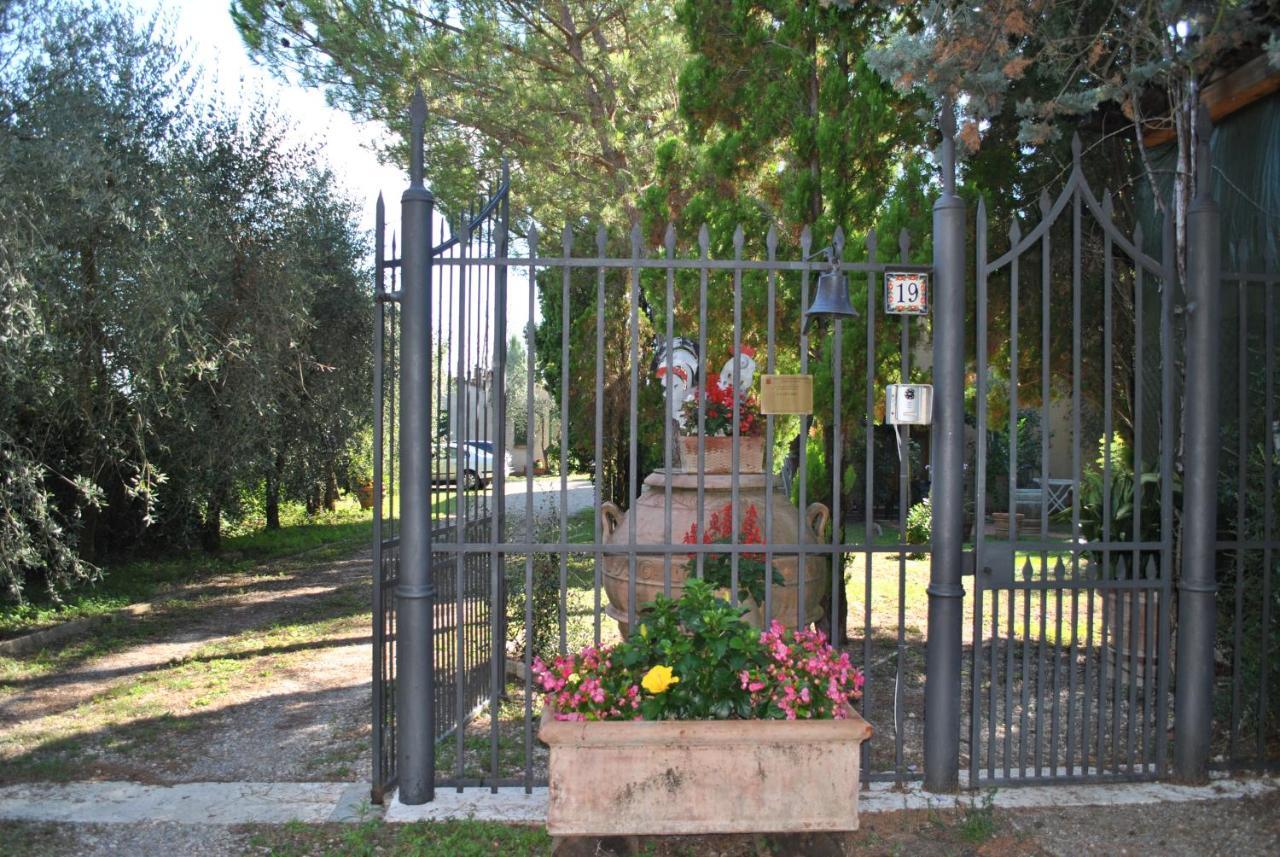 Agriturismo La Nicchia Кастелнуово Берарденга Екстериор снимка