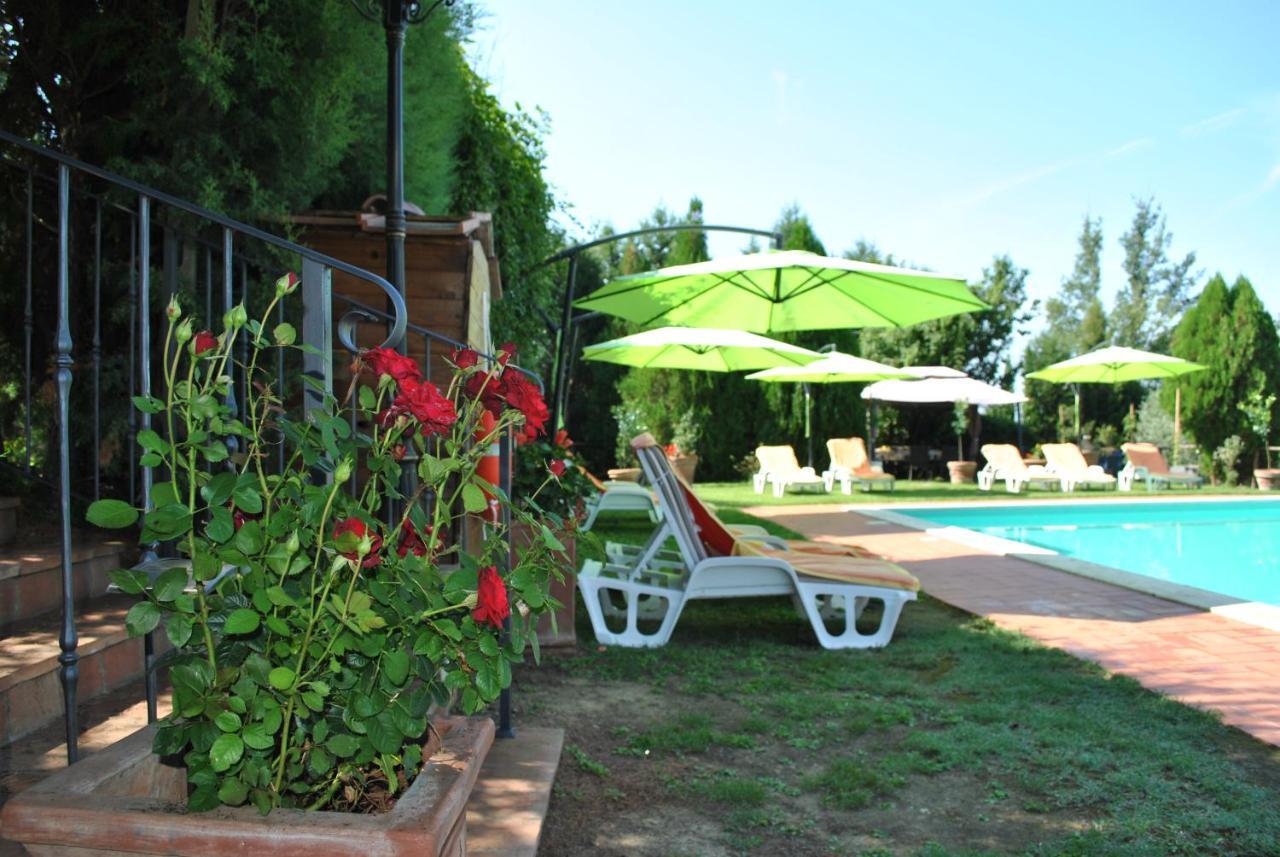 Agriturismo La Nicchia Кастелнуово Берарденга Екстериор снимка