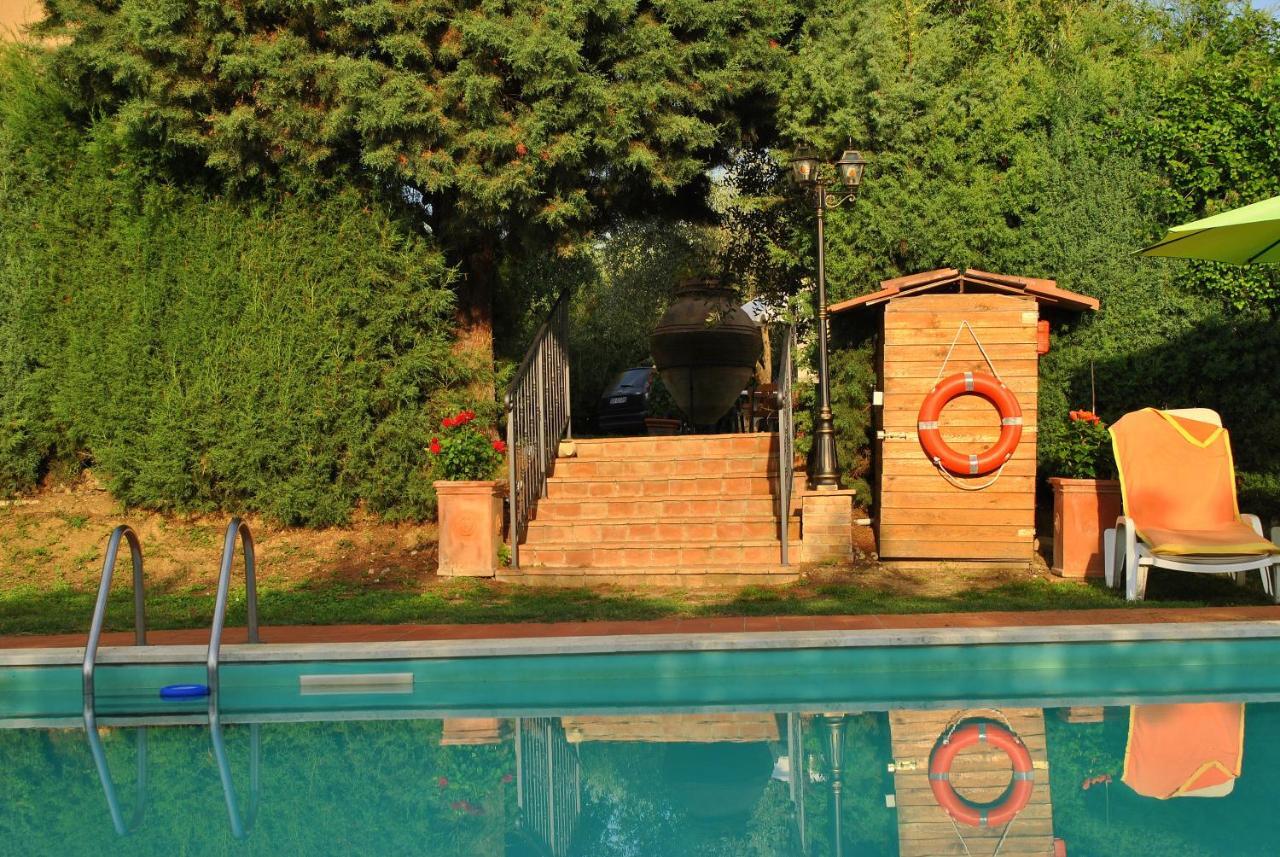 Agriturismo La Nicchia Кастелнуово Берарденга Екстериор снимка