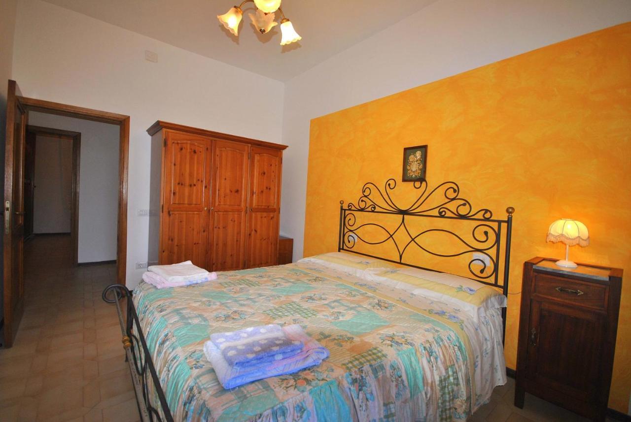 Agriturismo La Nicchia Кастелнуово Берарденга Екстериор снимка